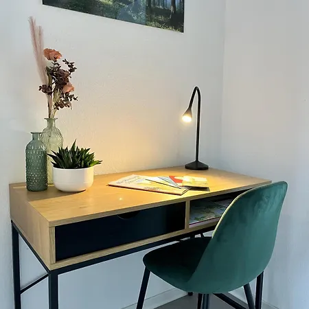 Endless: Studio Mit Netflix + Workstation Im Zentrum Schwerin  Eksteriør billede