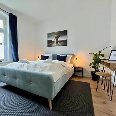 Endless: Studio Mit Netflix + Workstation Im Zentrum Schwerin  Eksteriør billede